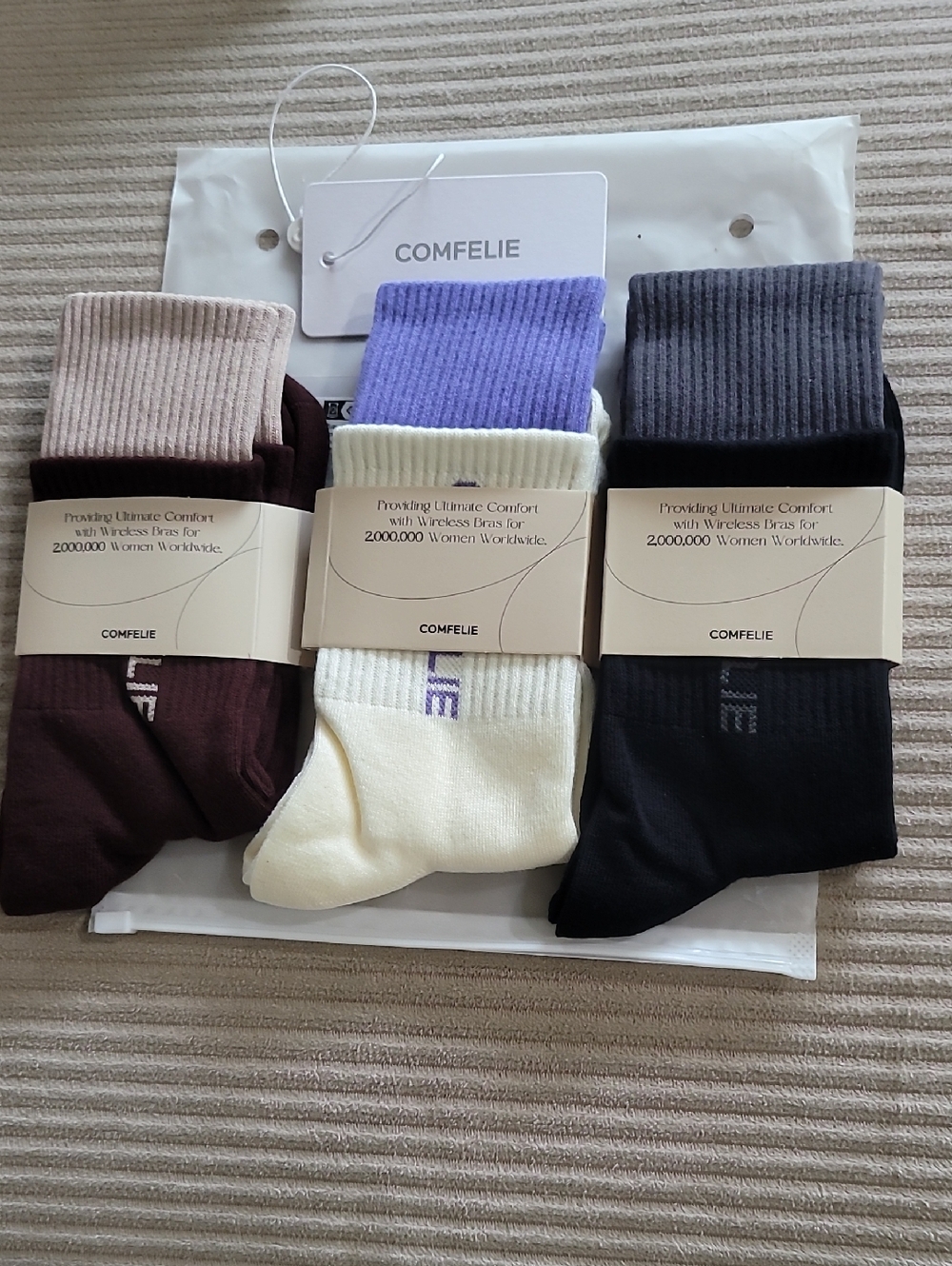 Comfelie Women’s 3-Pack Ribbed Crew Socks For Yoga/Pilates